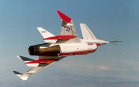 Aereo bianco rosso